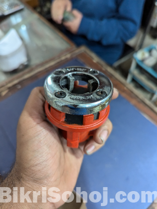 Spare pipe die